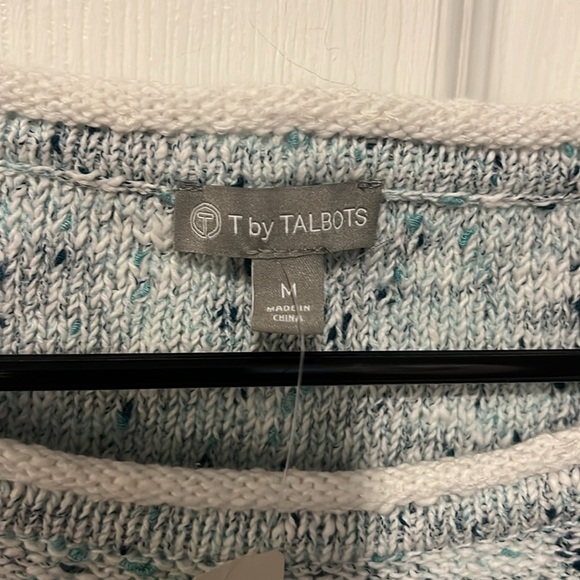 Women’s T by Talbots sweater - Picture 3 of 6
